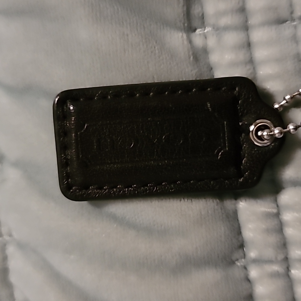 Coach hang tags - Picture 9 of 9